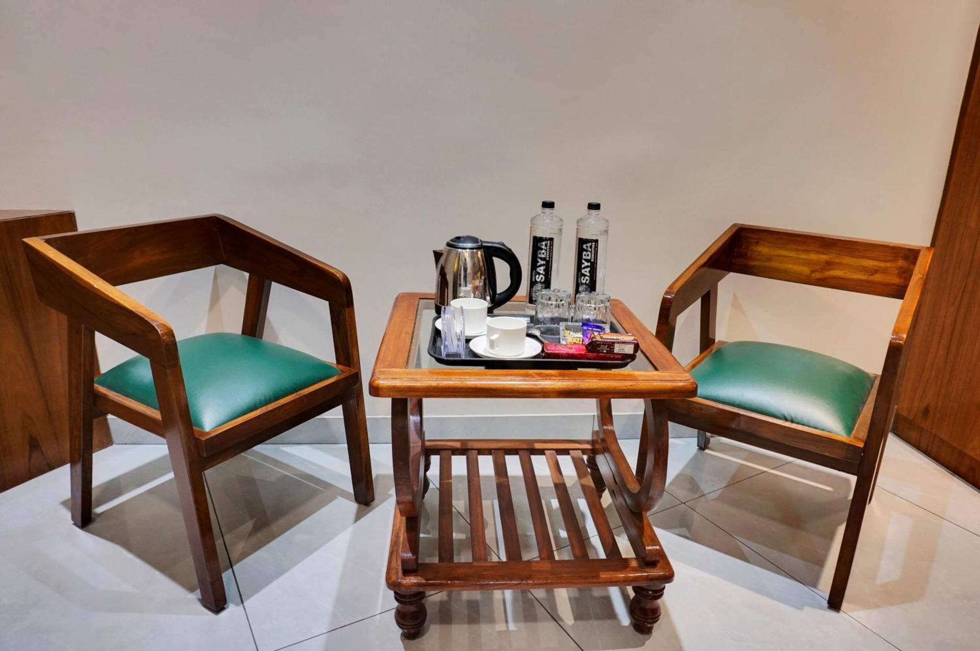 פונה Hotel Sayba Executive מראה חיצוני תמונה