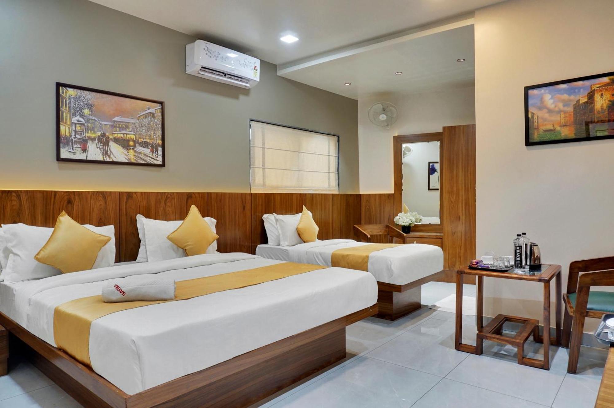 פונה Hotel Sayba Executive מראה חיצוני תמונה