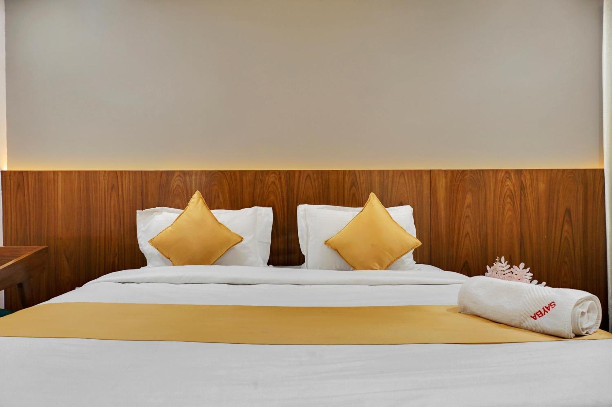 פונה Hotel Sayba Executive מראה חיצוני תמונה