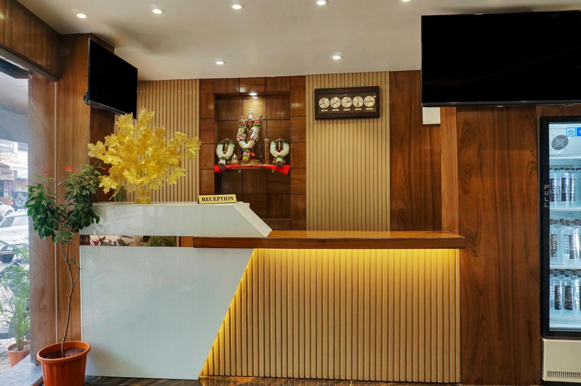 פונה Hotel Sayba Executive מראה חיצוני תמונה